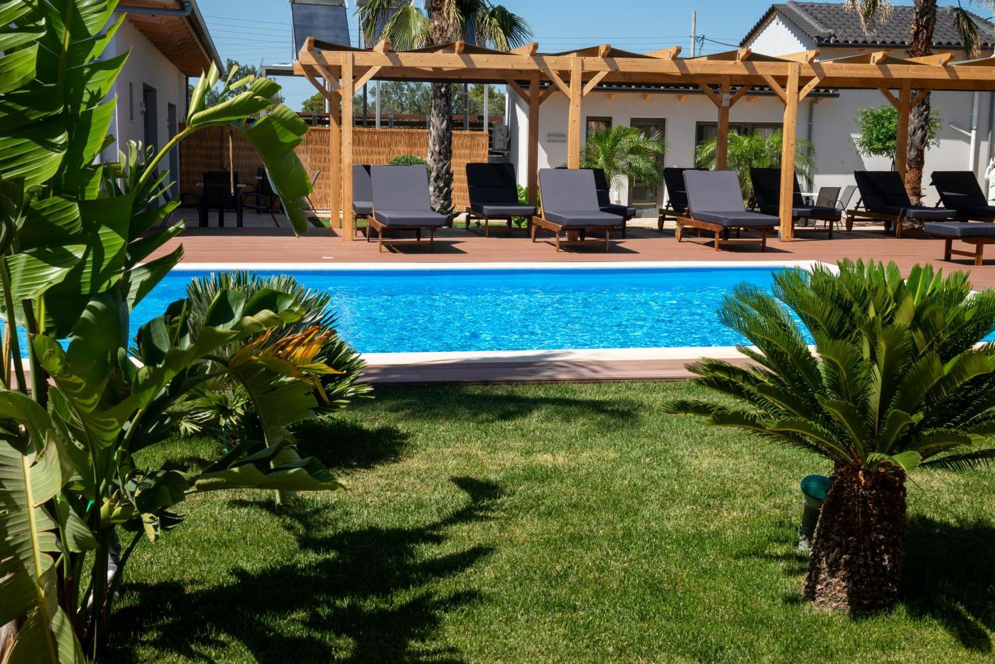 Paradise Apartments Artemida Buitenkant foto